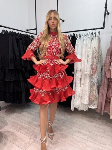 שמלת ברברה אדומה