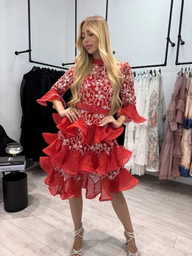 שמלת ברברה אדומה