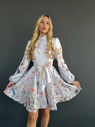 שמלת מילאנה תכלת קצרה